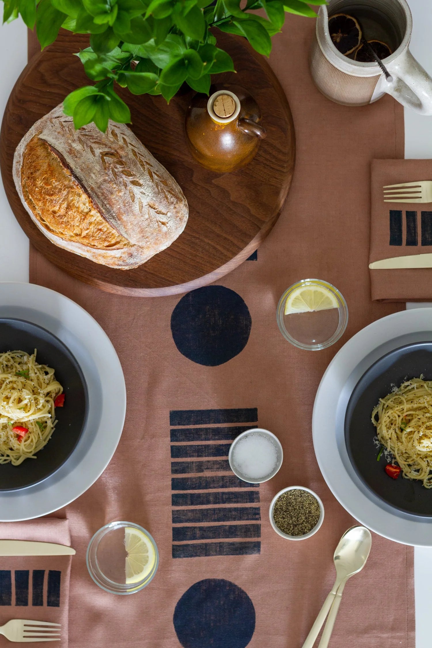 MarSol Linen Table Runner